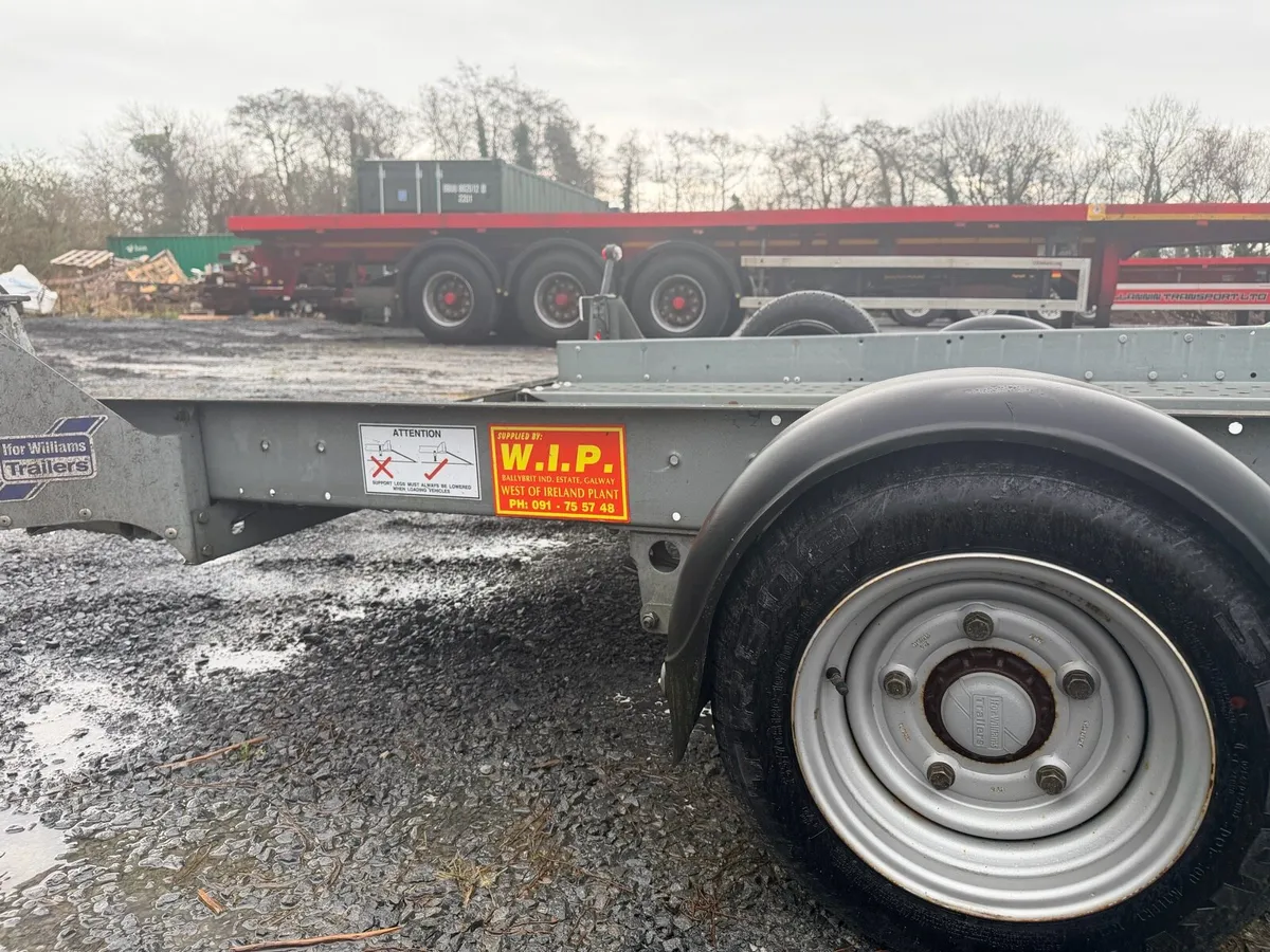 Ifor william 136HD 2600KG FBed Trailer - Image 3