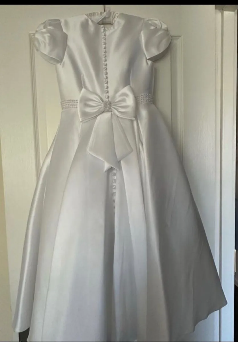 Communion dress - Image 4