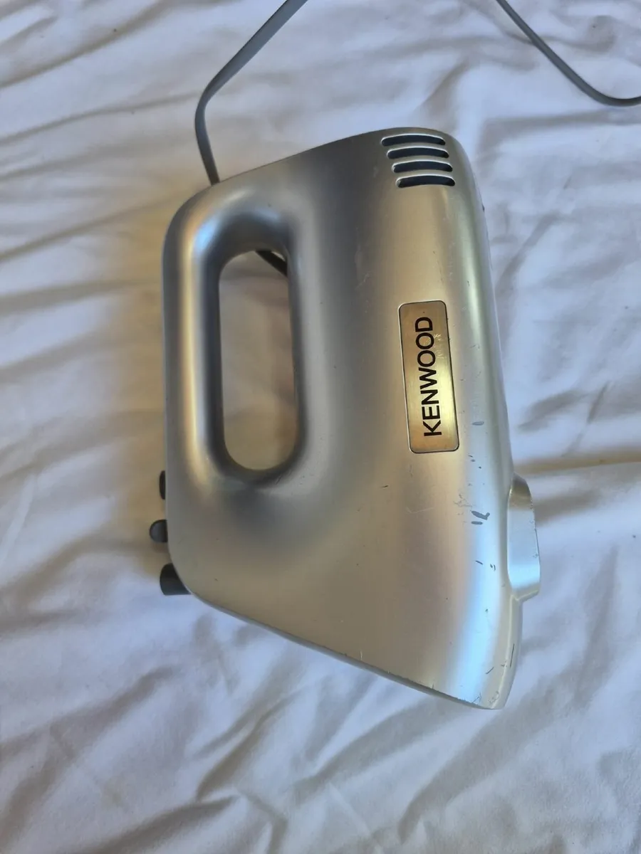 Kenwood Hand Mixer Silver - Image 3