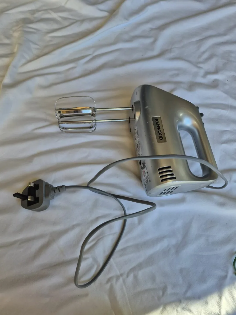 Kenwood Hand Mixer Silver - Image 1