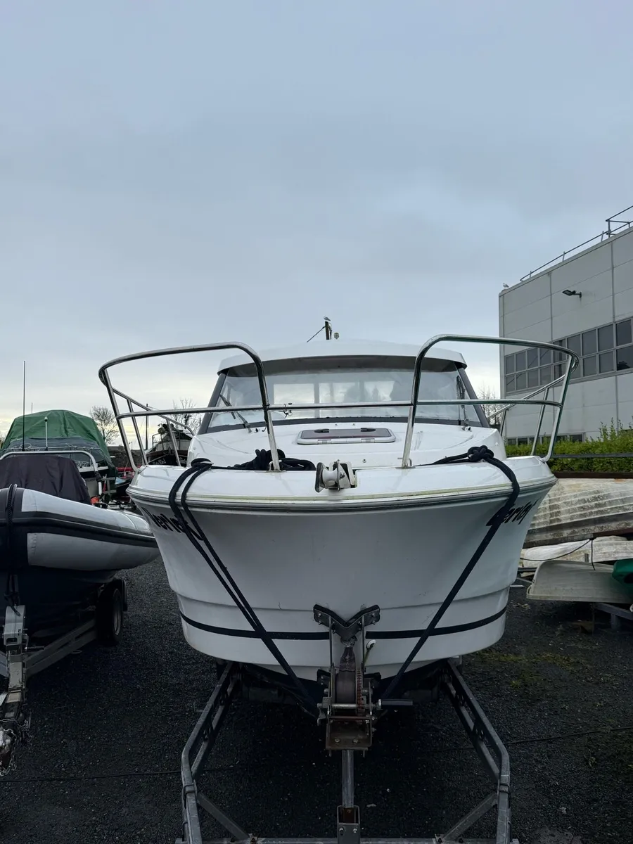 Merry Fisher 755 - Image 1