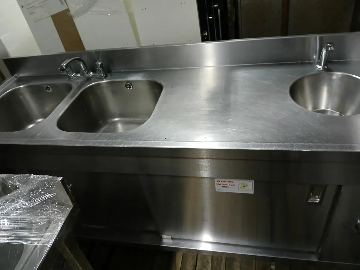Staneless steel cabbinet double sink unit complete - Image 3