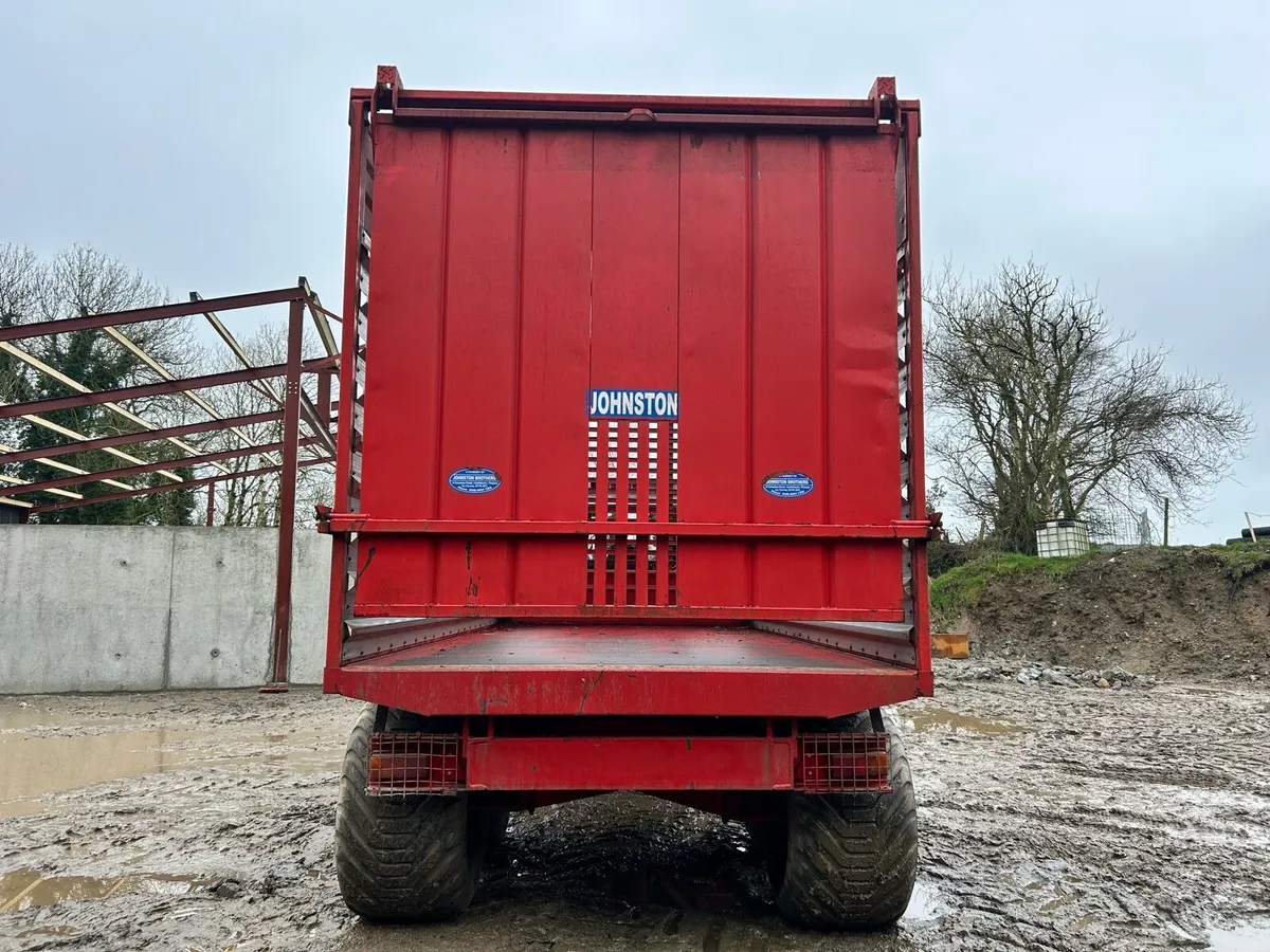 Johnston 16ft Silage trailer - Image 4