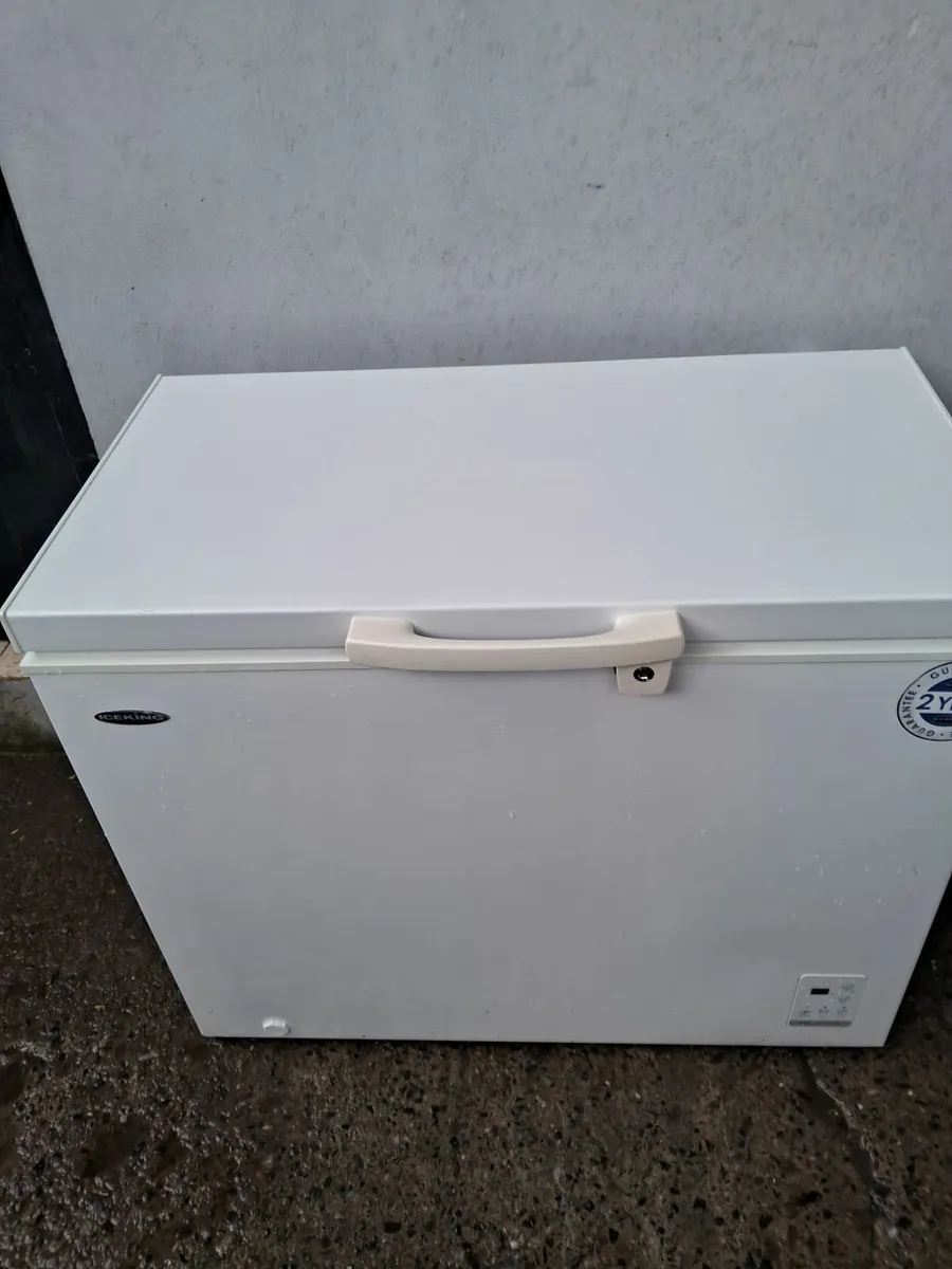 CHEST FREEZER FOR SALE - Image 3