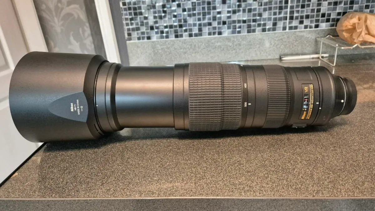 Nikon 200-500 mm AF-S Lens - Image 1
