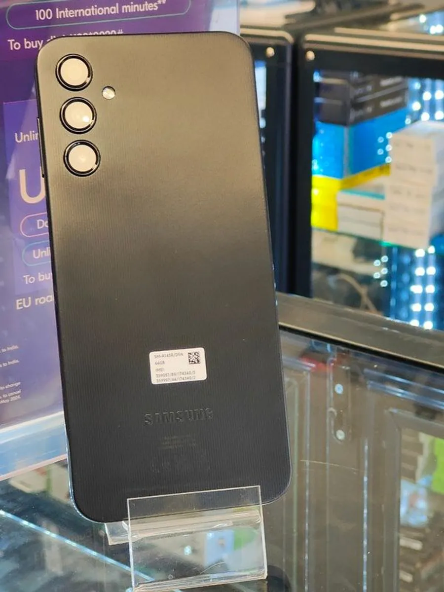 Samsung Galaxy A14 6.6" 4GB RAM 64GB Dual Sim Unlocked 50MP Triple Camera LED Flash. - Image 3