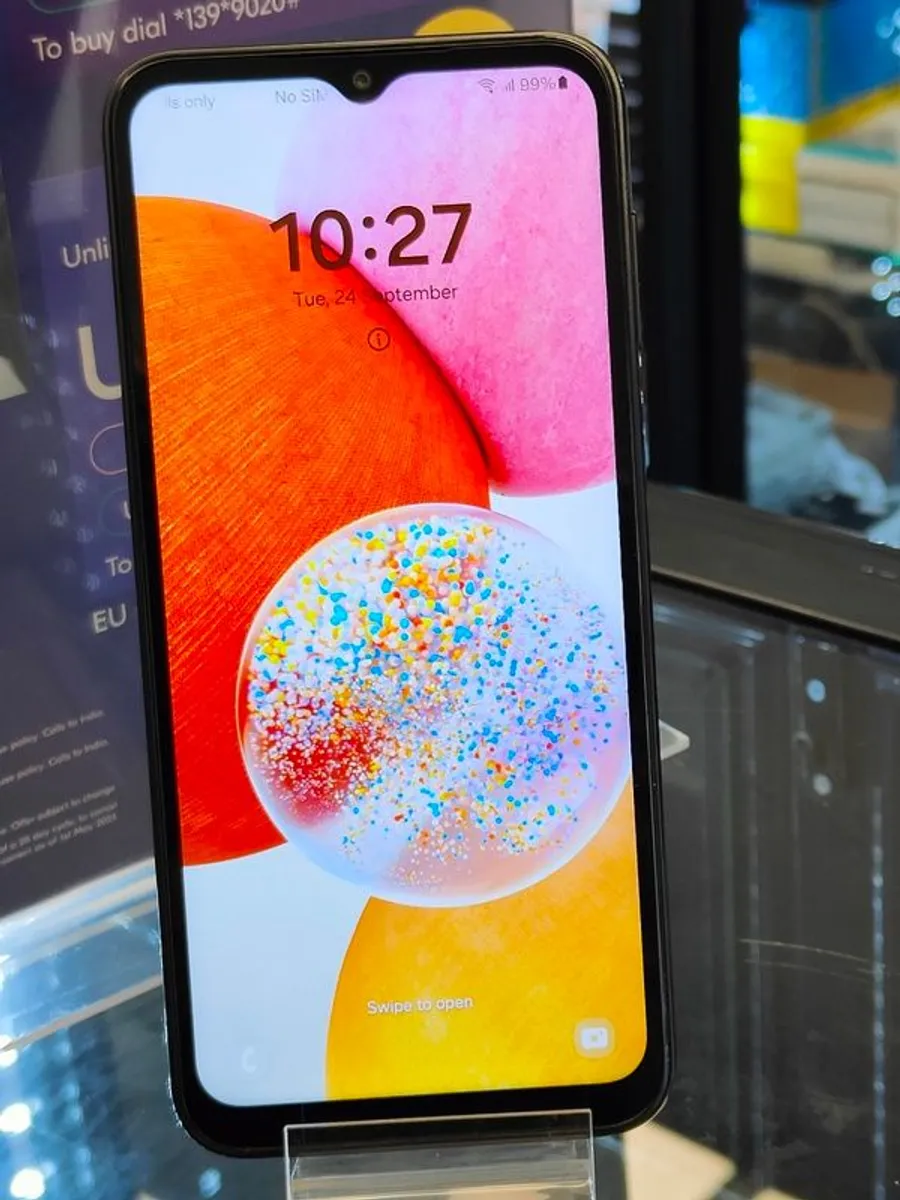 Samsung Galaxy A14 6.6" 4GB RAM 64GB Dual Sim Unlocked 50MP Triple Camera LED Flash. - Image 2