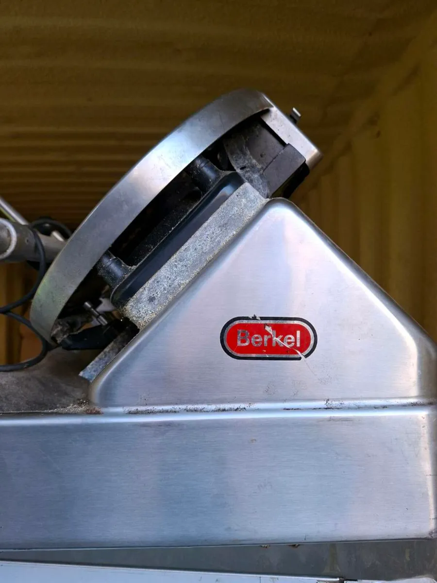 Meat slicer - Image 1