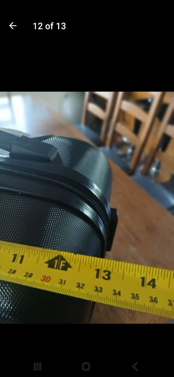 Hard shell suitcases x 3 - Image 4