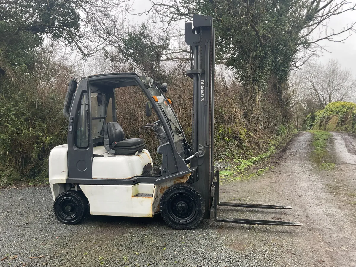 FORKLIFT - Image 4