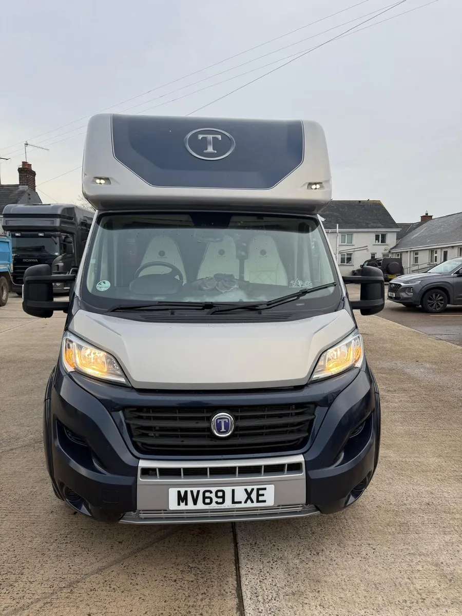 2019 FIAT ducato automatic - Image 1