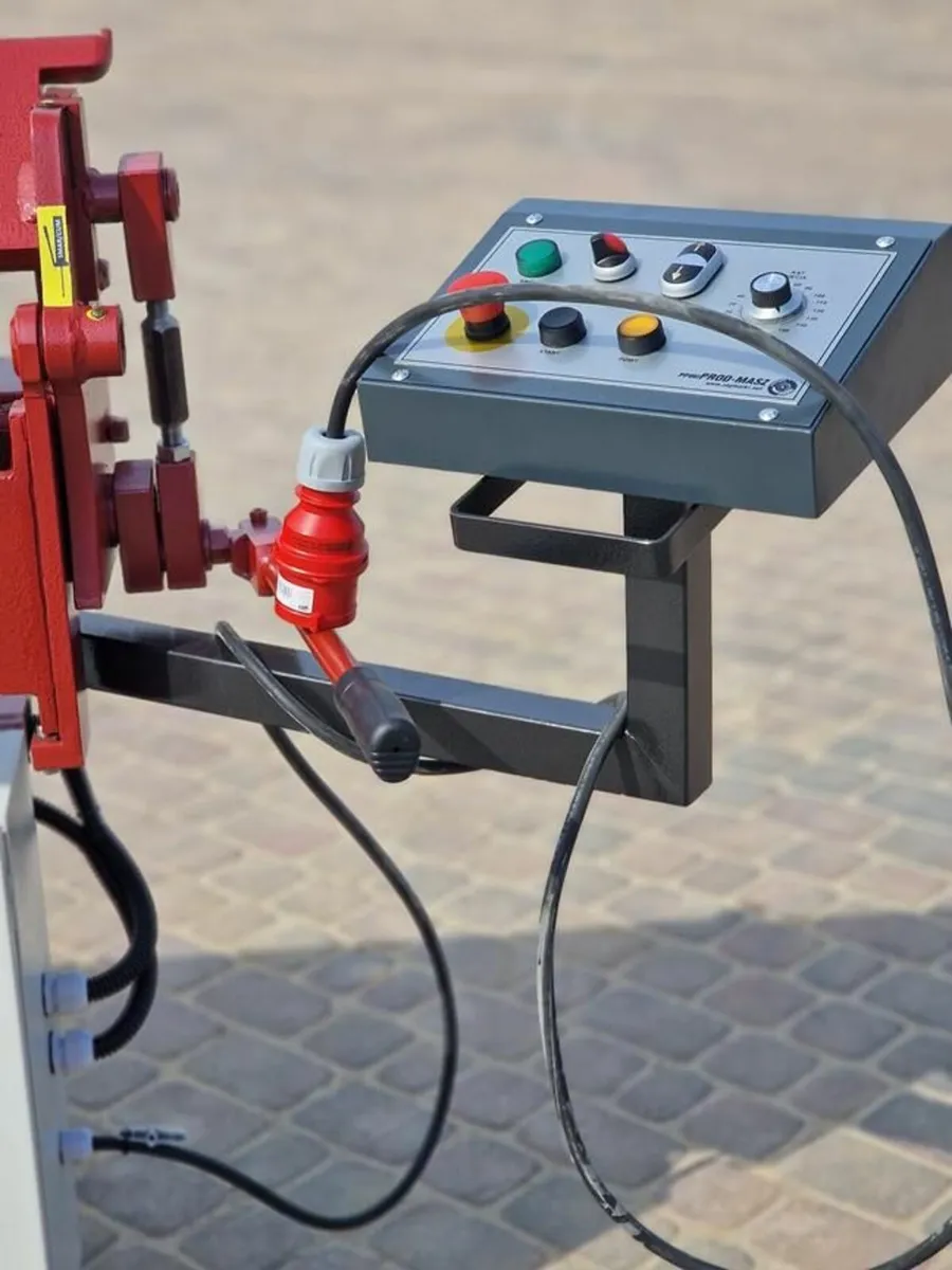 electric sheet metal folder 4m RED-4200/0.8/155* - Image 3