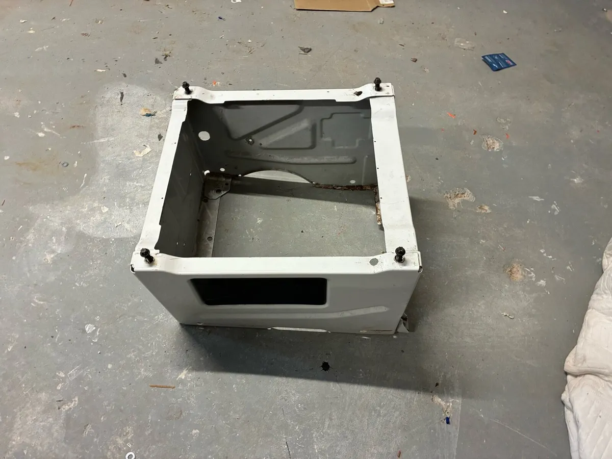 Single seat base sprinter crafter - Image 4