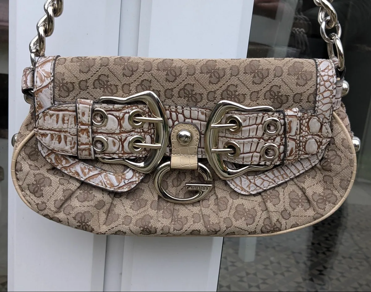 Genuine Guess Handbag - Image 1