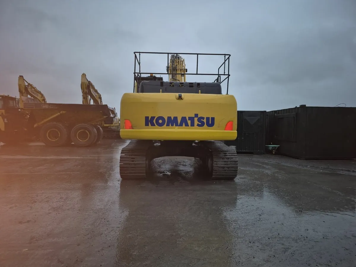 Komatsu PC 360 LC-10 - Image 4