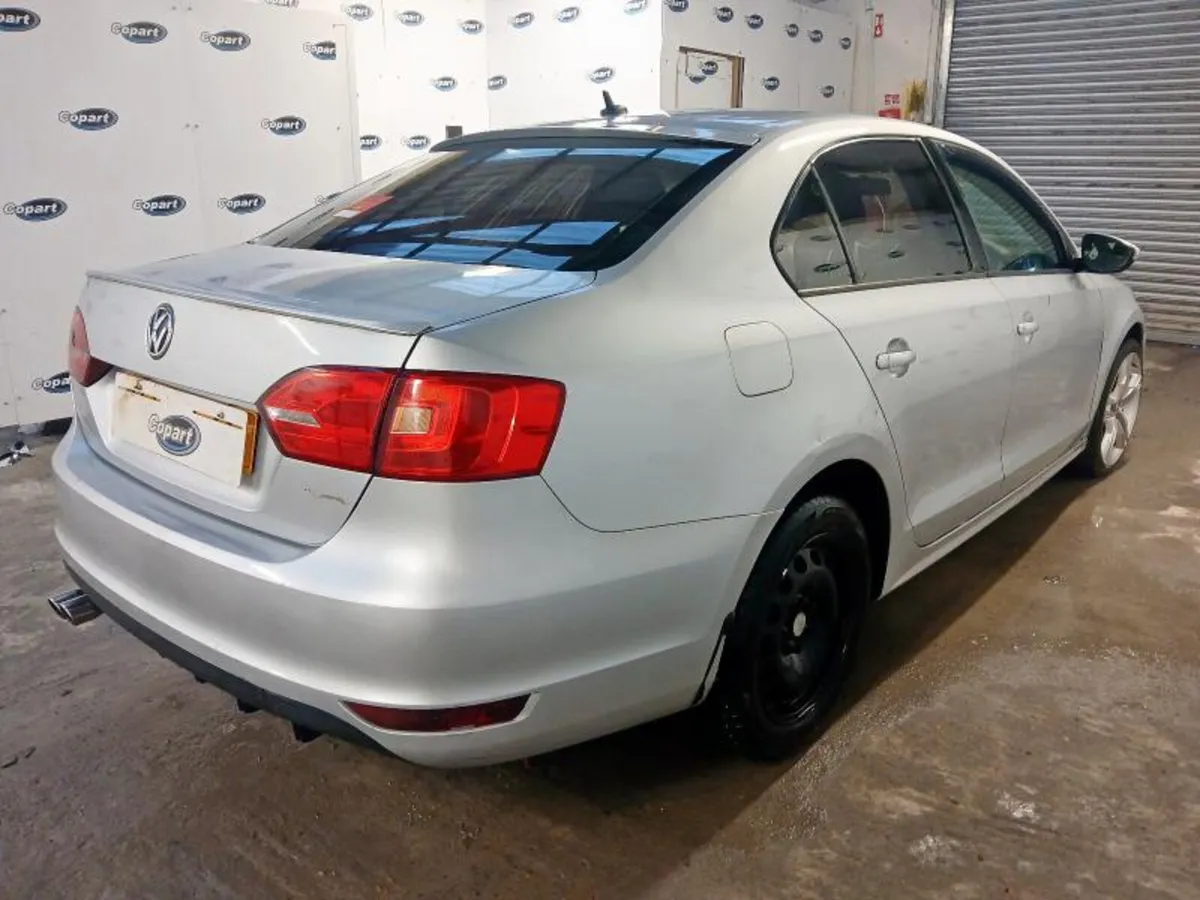 2012 Volkswagen Jetta 1.6TDI BREAKING - Image 3