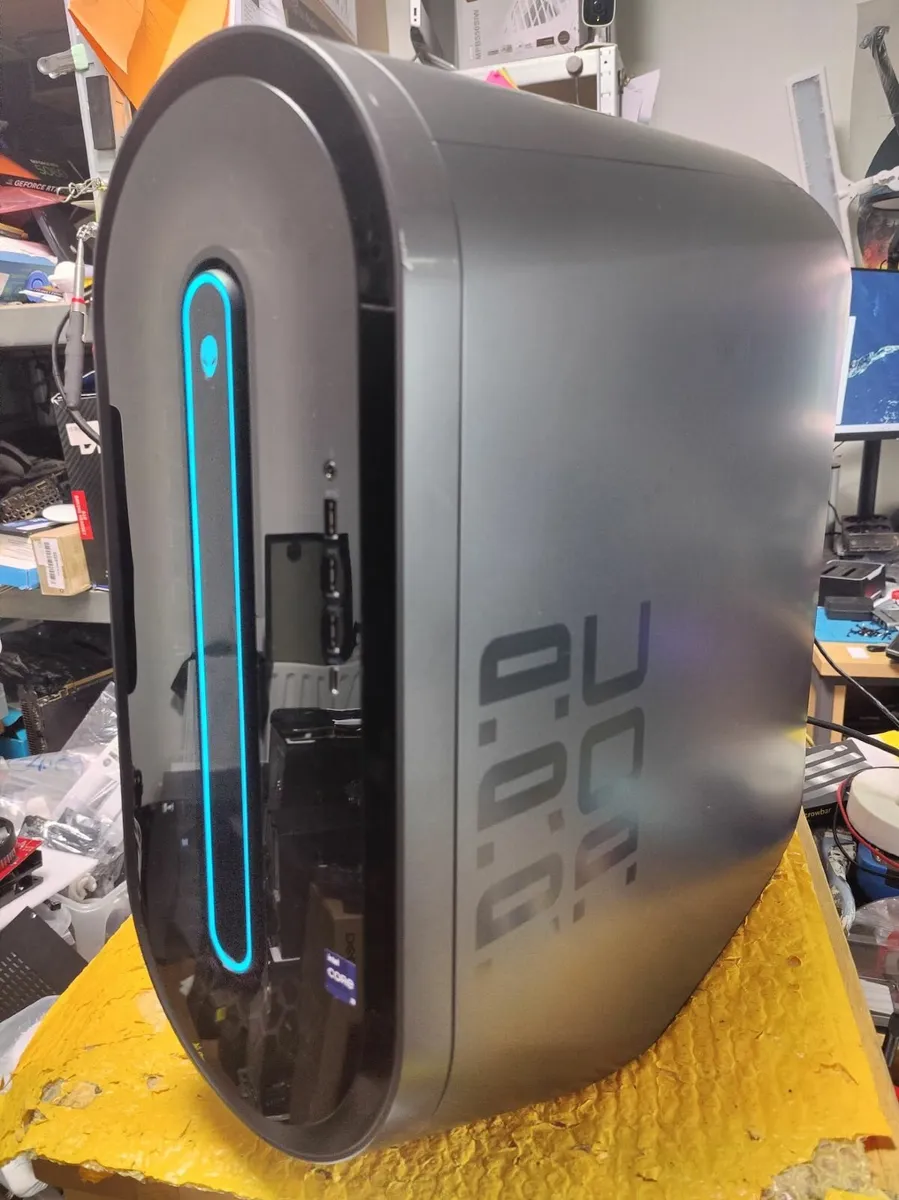 Alienware Gaming PC i9/32GB DDR5/RTX 5070/2TB SSD - Image 2