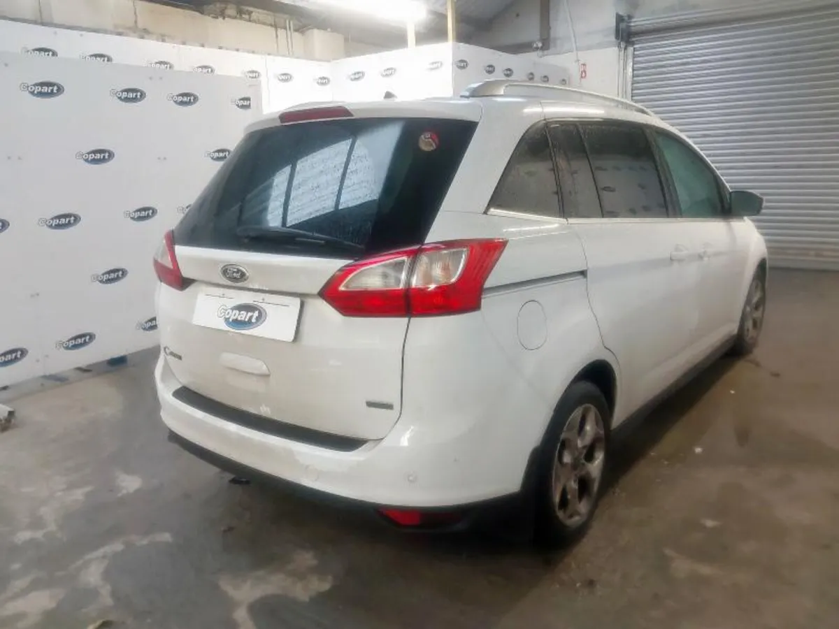 2015 Ford Grand C-Max 1.0 EcoBoost BREAKING - Image 3