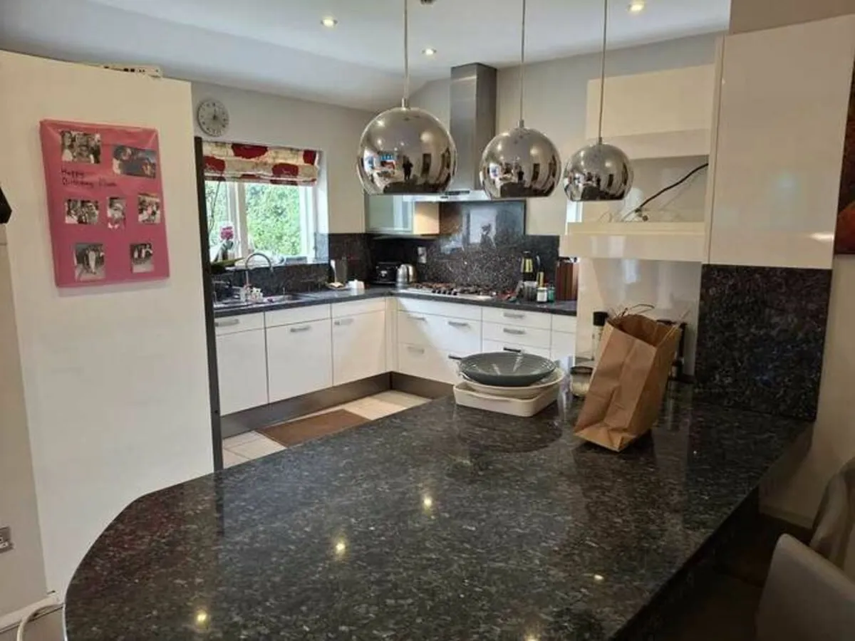 High-Quality Siematic Kitchen - Image 1