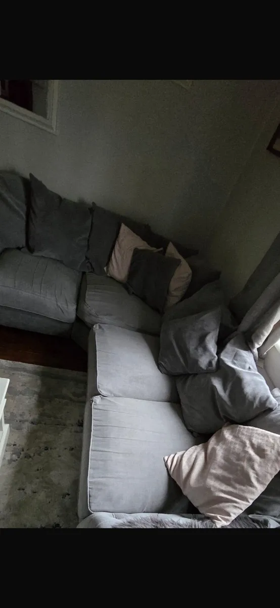 9ft x 9ft Corner Couch - Image 4