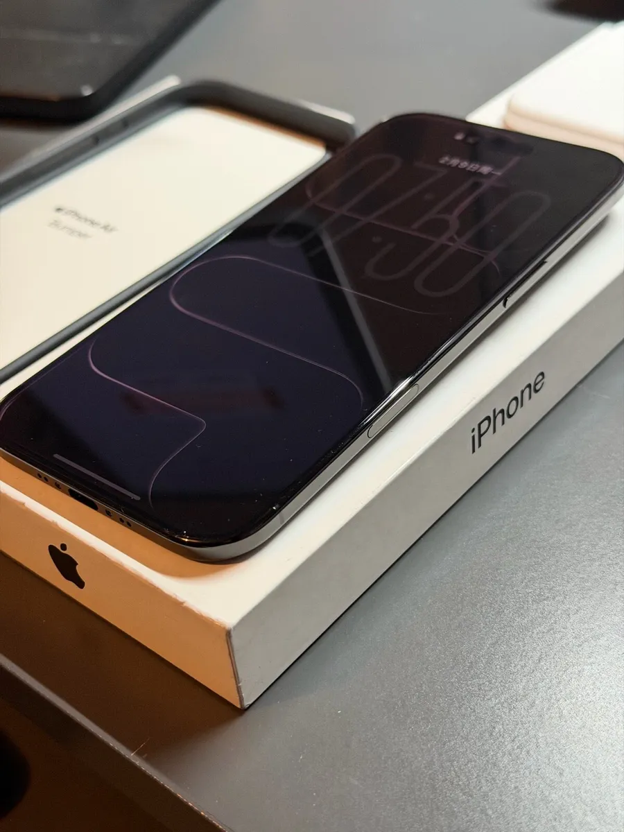 iPhone Air - Image 2