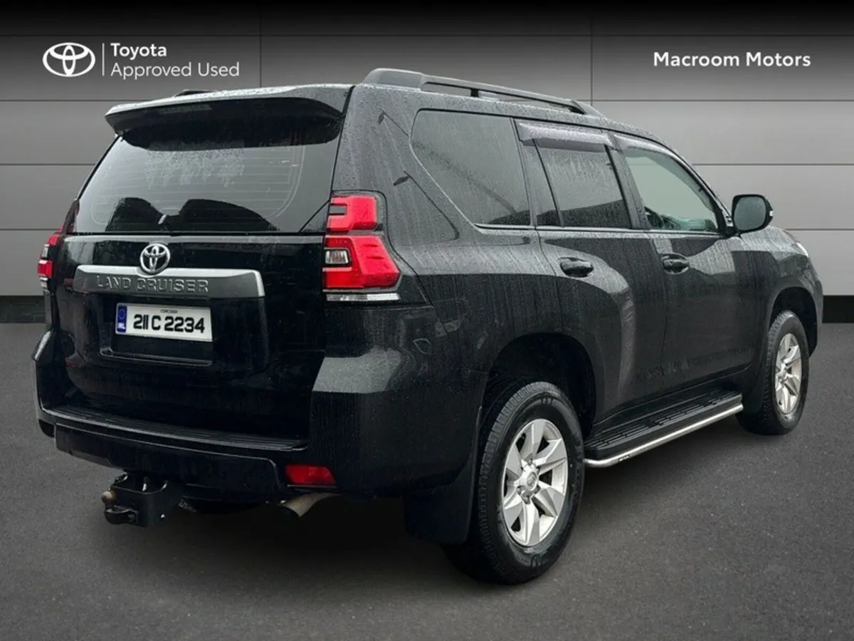 Toyota Land Cruiser FRESH SELECTION OF TRADE-INS L - Image 2