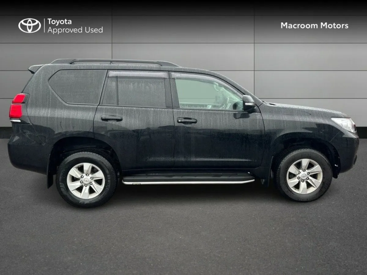 Toyota Land Cruiser FRESH SELECTION OF TRADE-INS L - Image 3