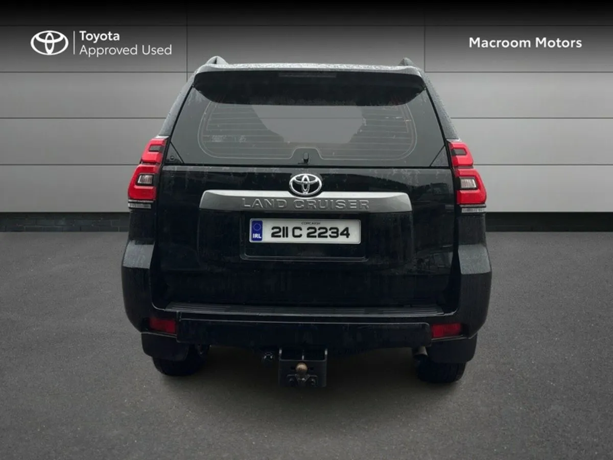 Toyota Land Cruiser FRESH SELECTION OF TRADE-INS L - Image 4