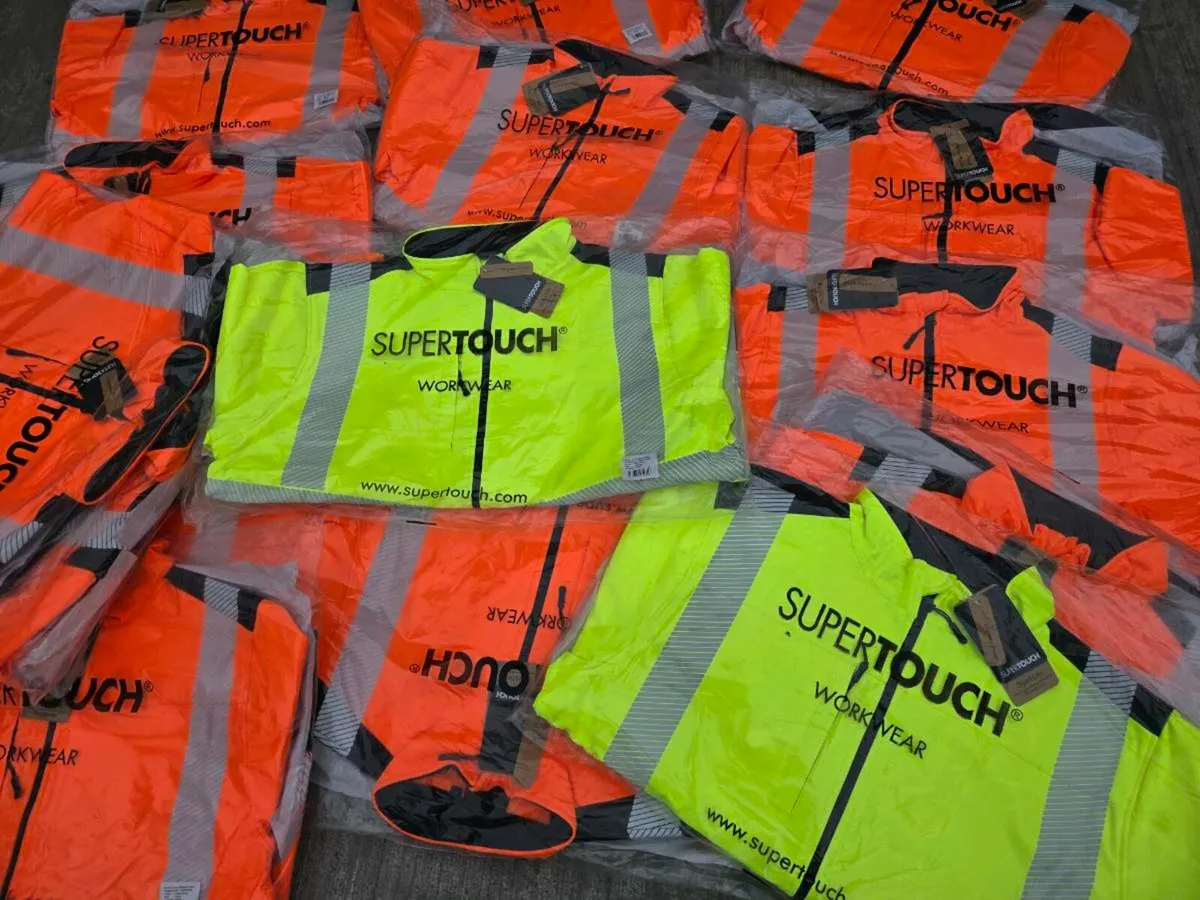 Men's Supertouch Hi Vis Softshell Jacket - Image 3