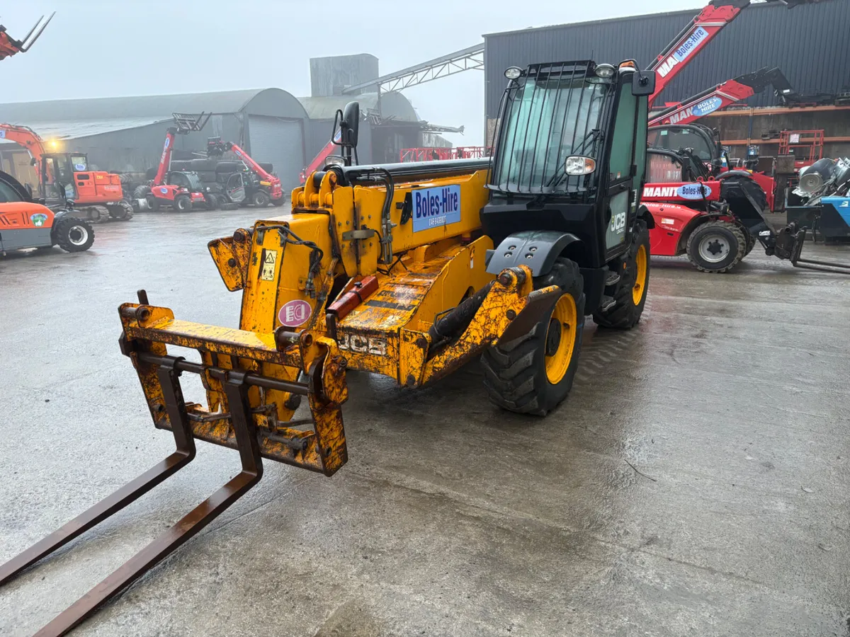 2016 JCB 540 140 - Image 4