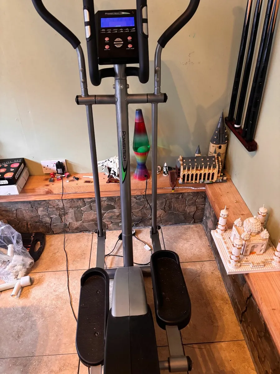PowerTech Cross Trainer - Image 1