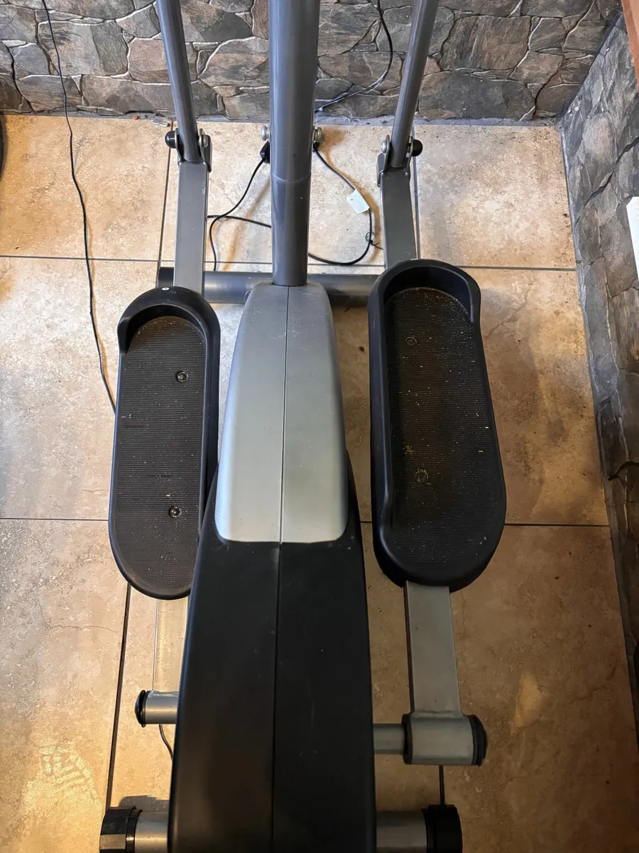 PowerTech Cross Trainer - Image 3