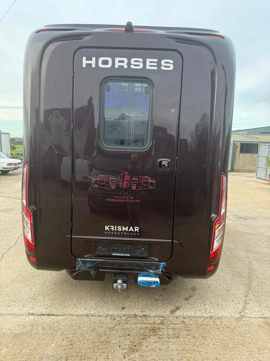 New Renault Master 5 Seater Automatic - Image 3