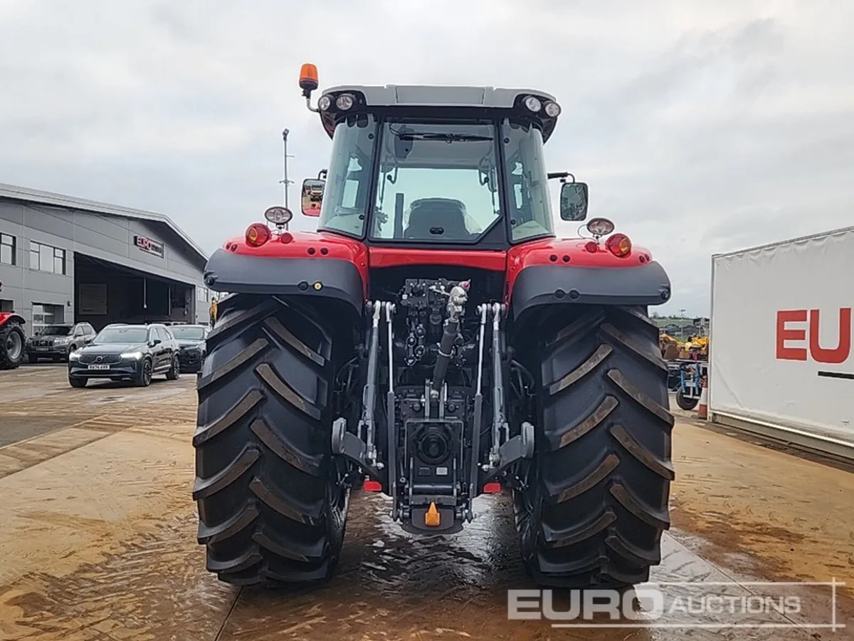 Unused Massey Ferguson 7724S - Image 3