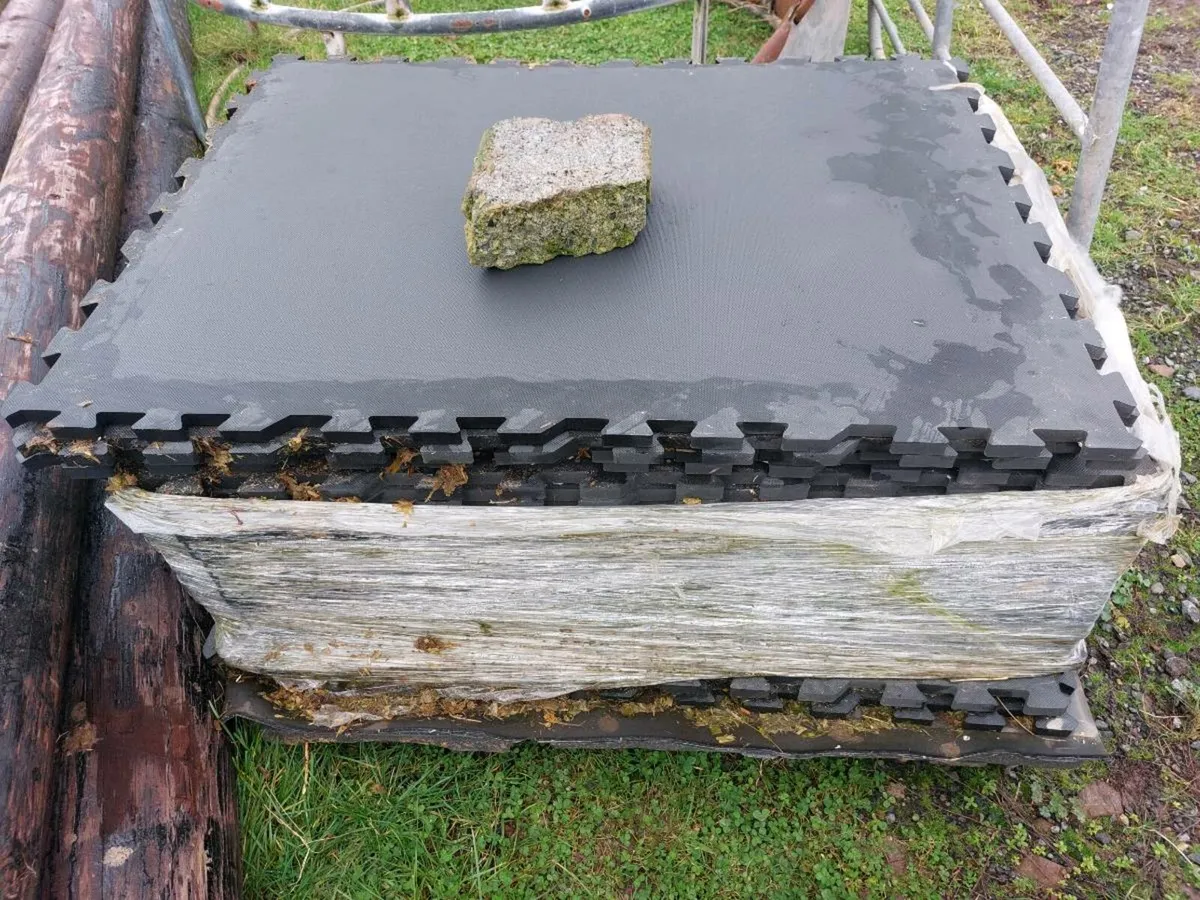 Stable mats - Image 1