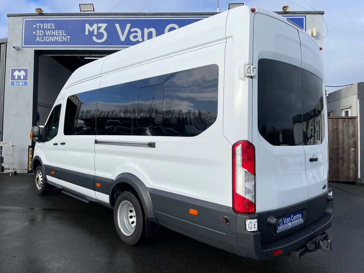 2018 Ford Transit 17 Seater Minibus - Image 4