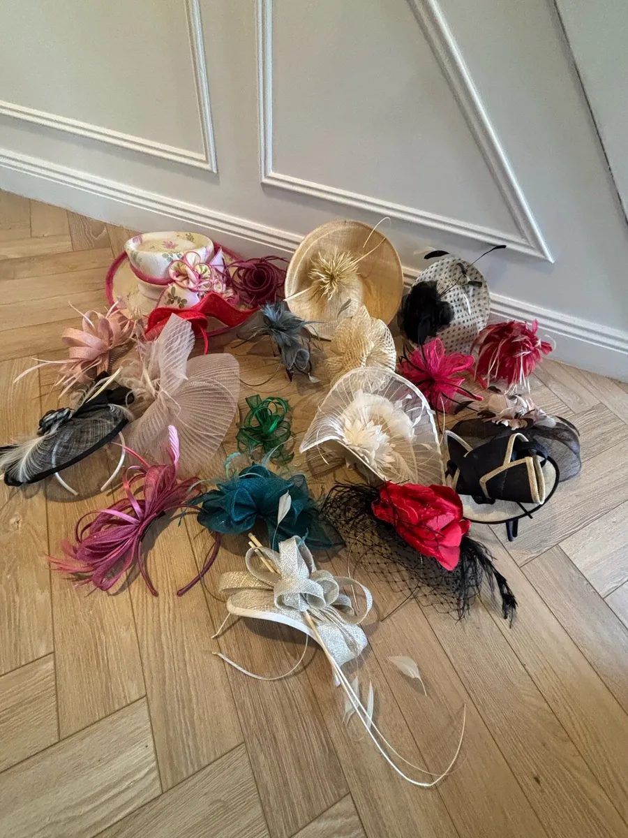 Fascinator’s / Hat / headpieces - Image 3