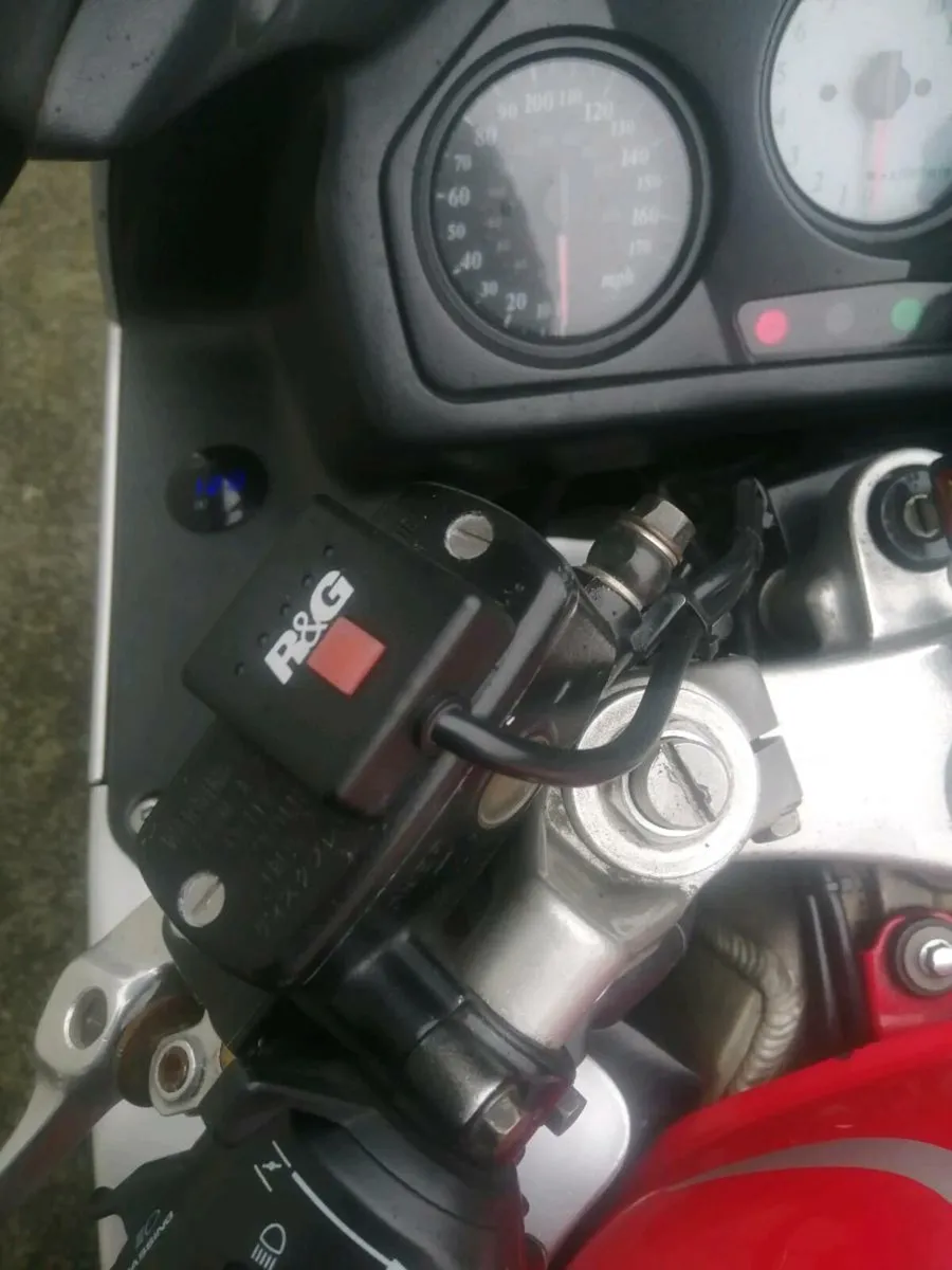 Honda  vfr800 anniversary model - Image 2