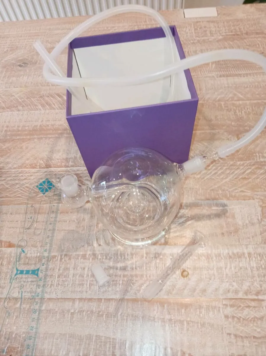 Big Ballr Easy Flow Glass Bong for dry herb vapes - Image 4