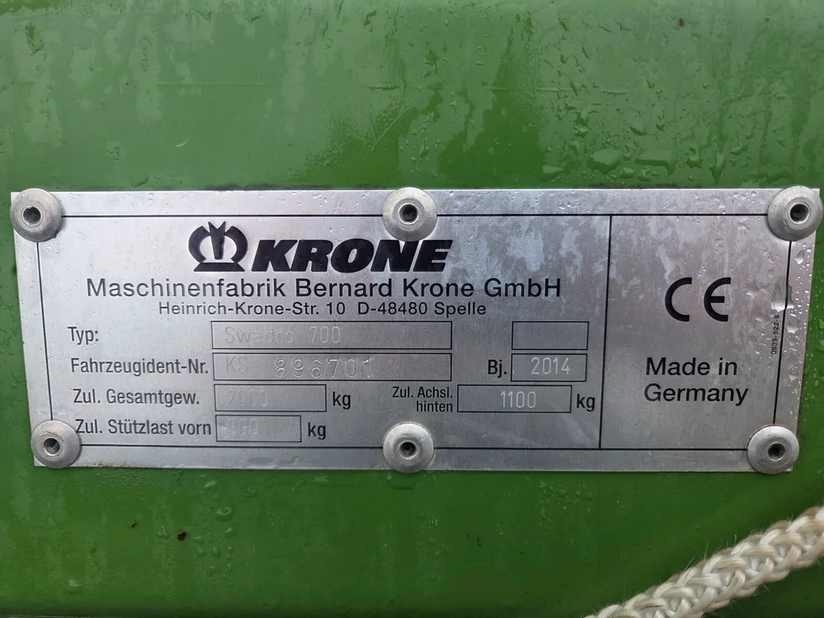 Krone--Swadro 700 Twin rotor rake - Image 3