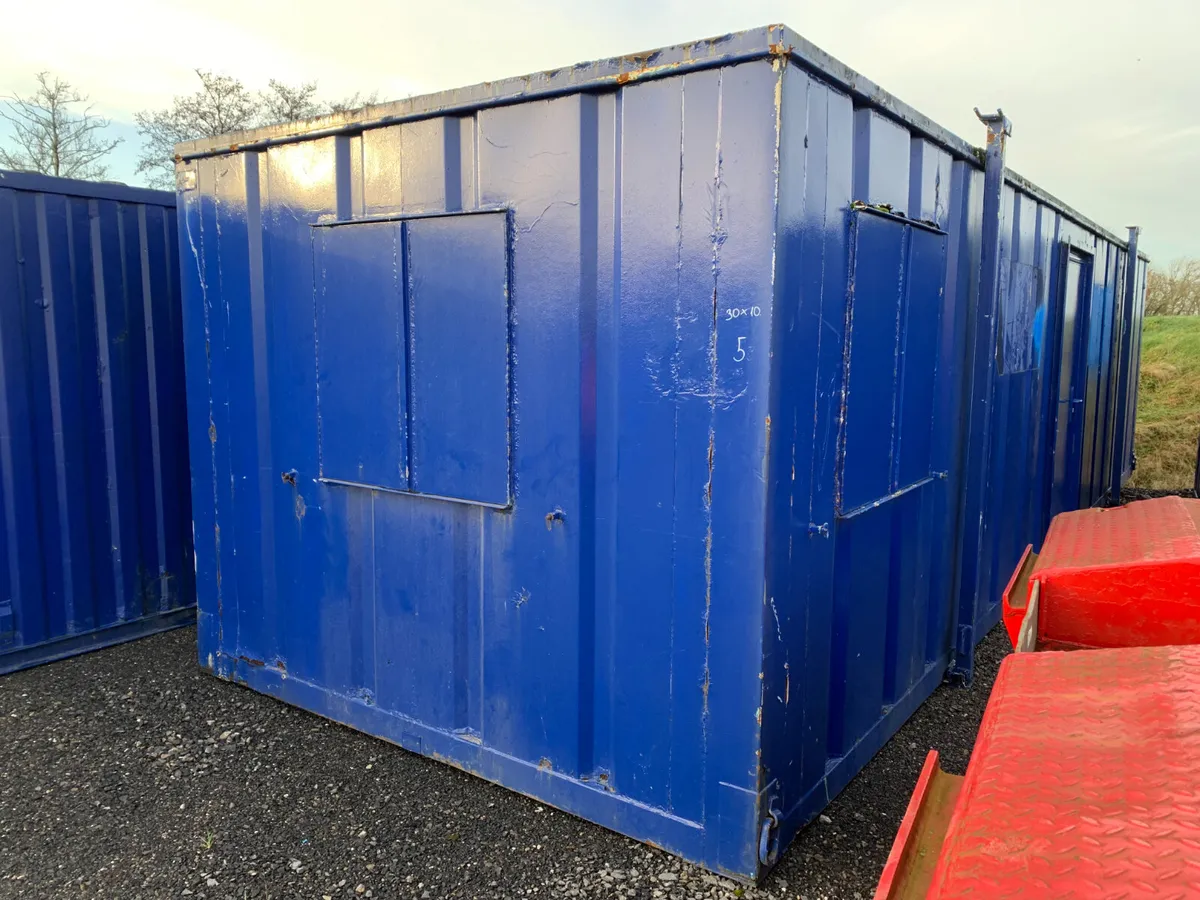 30FT X 10FT ANTI VANDAL SITE OFFICE FOR AUCTION - Image 1