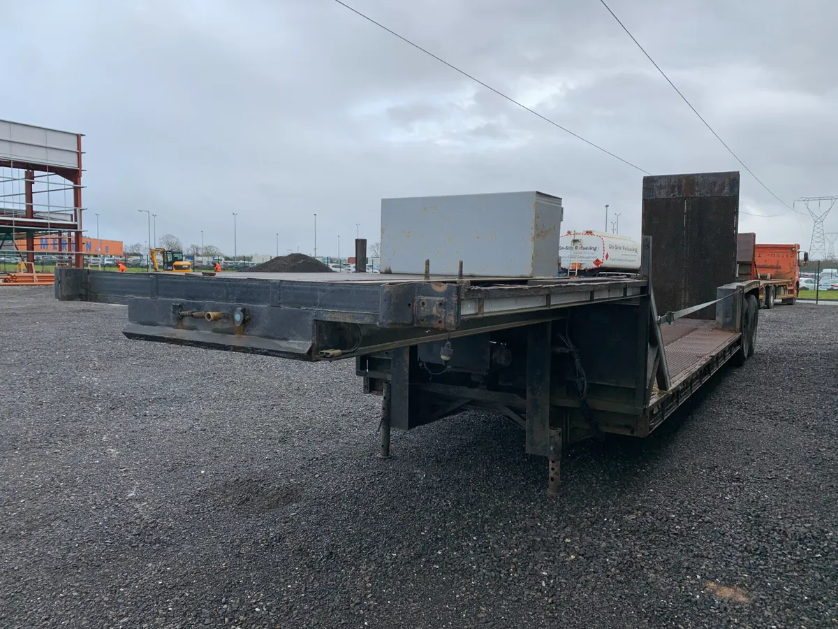 TWIN AXLE FORKLIFT CHARIOT FOR AIUCTION - NAAS - Image 1