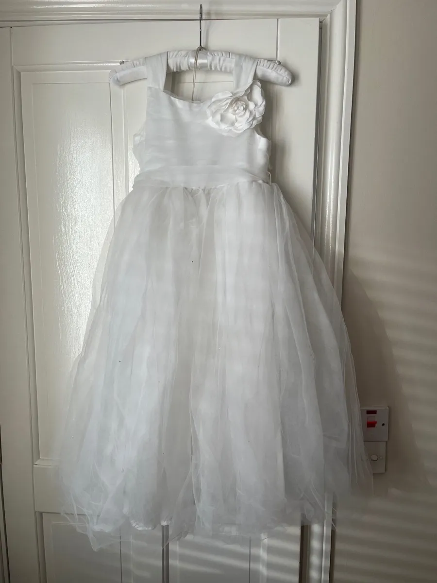 Communion dress - Image 1