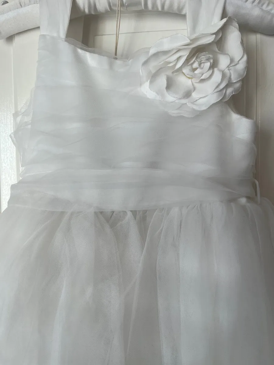 Communion dress - Image 3