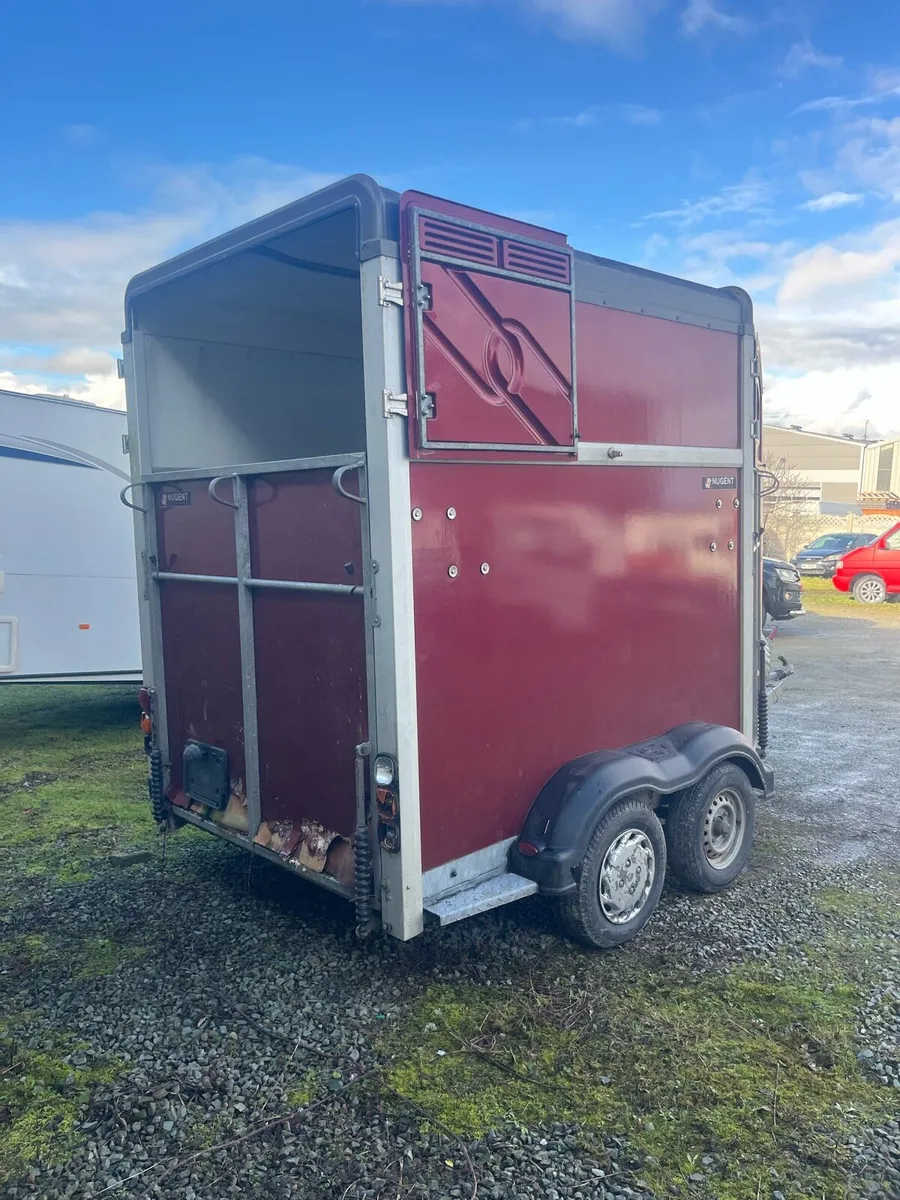 2016Nugent hores box - Image 3