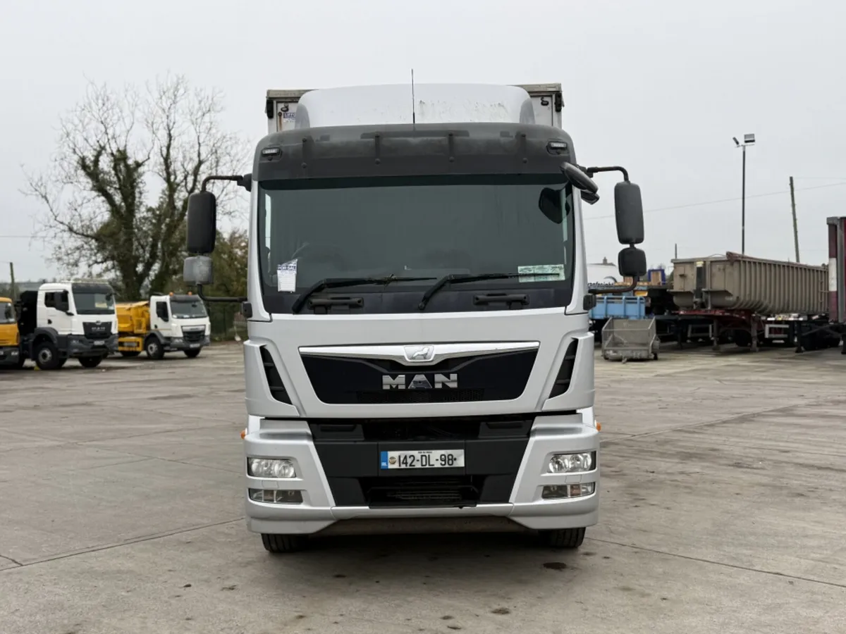 2014 MAN TGM 18.250 CURTAINSIDER - Image 2