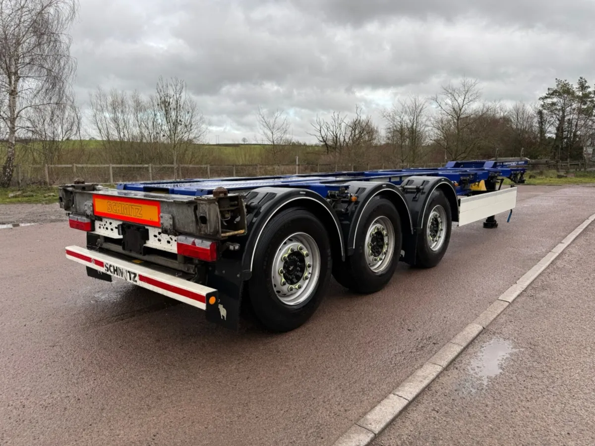 2023 SCHMITZ CARGOBULL CONTAINER CHASSIS TRAILER - Image 1