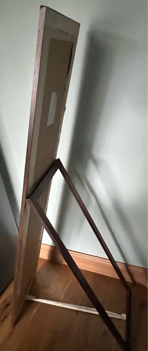 TALL OAK FREE STANDING MIRROR - Image 2