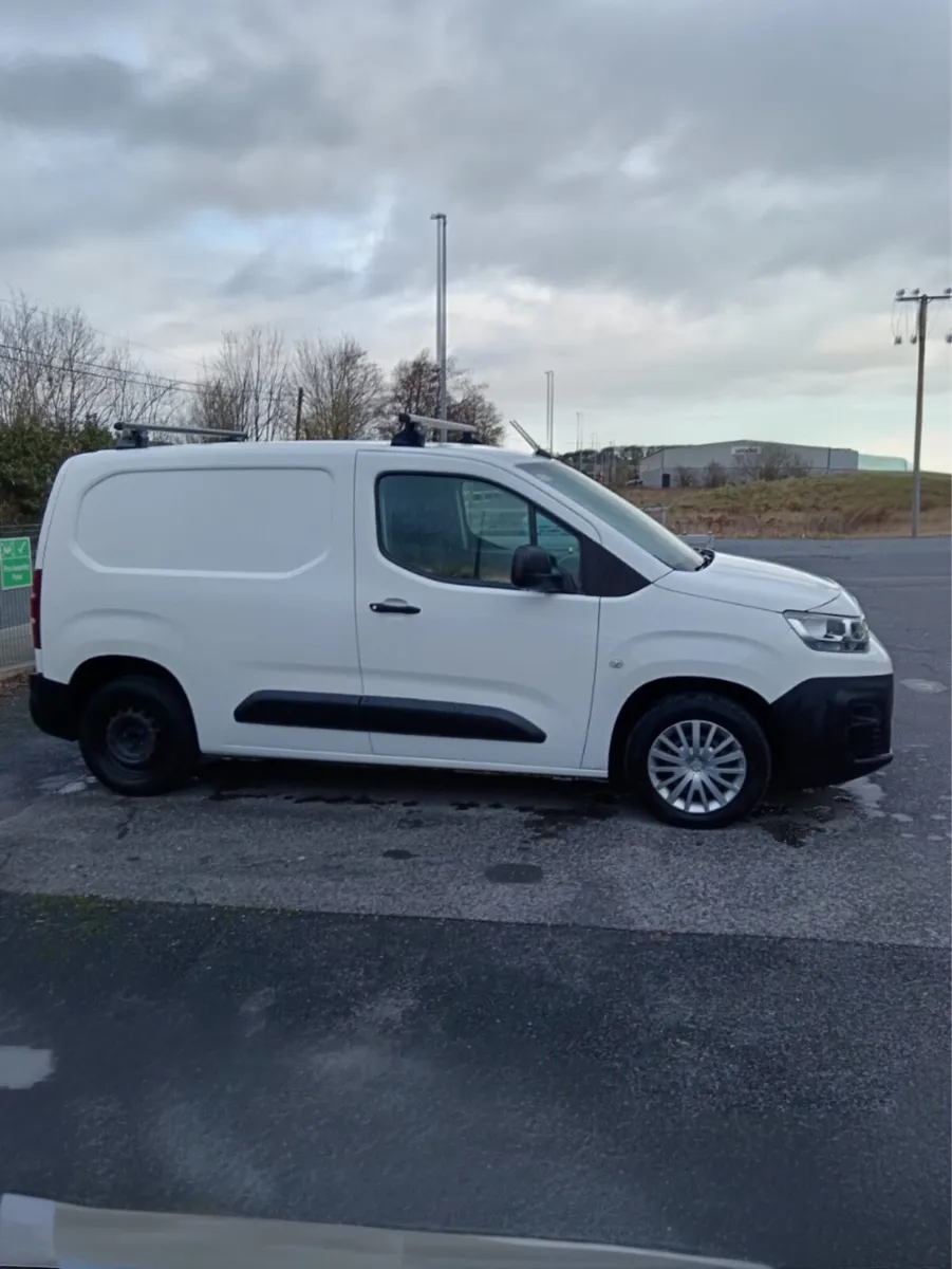 Citroen Berlingo 2020 - Image 2