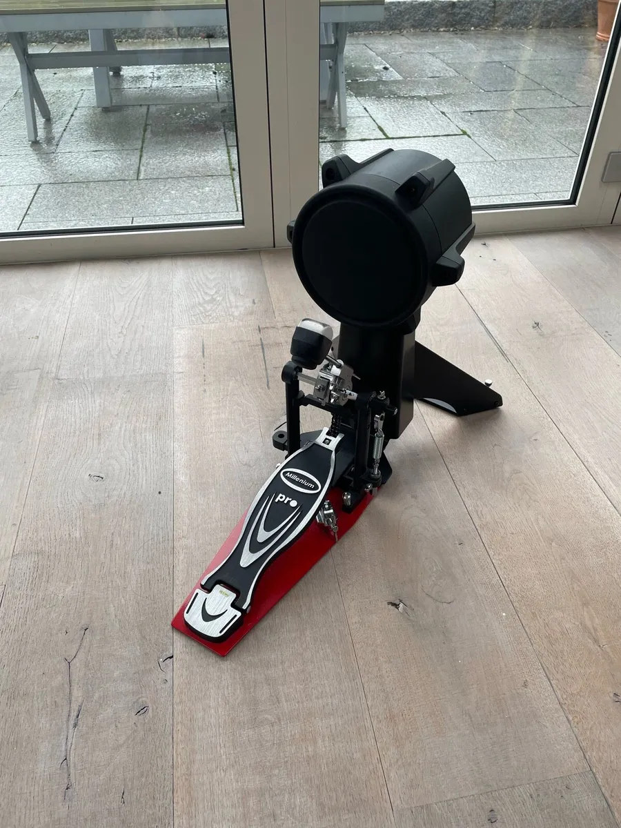 Yamaha kick drum - Image 1